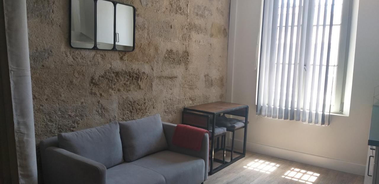 Au Logis De Pezenas Apartamento Exterior foto